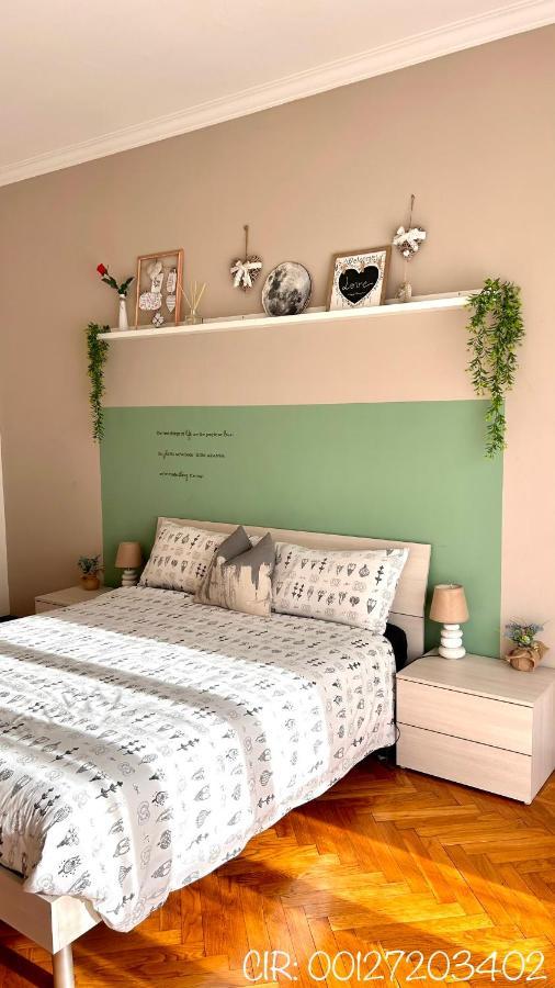 Ferienwohnung Trilocale Parco Del Valentino Turin Exterior foto
